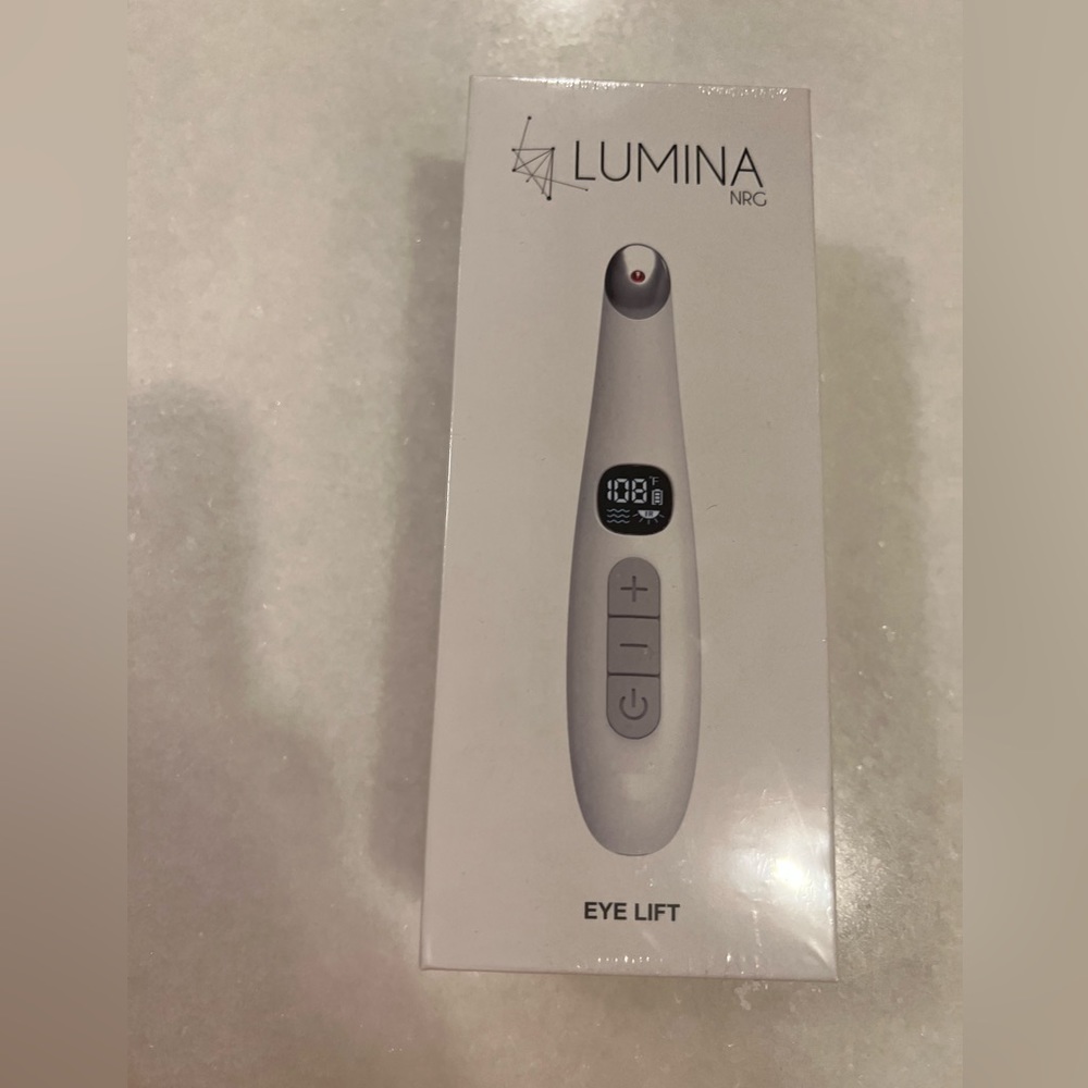 Lumina 3-in-1 eye massage Red light wand new in box